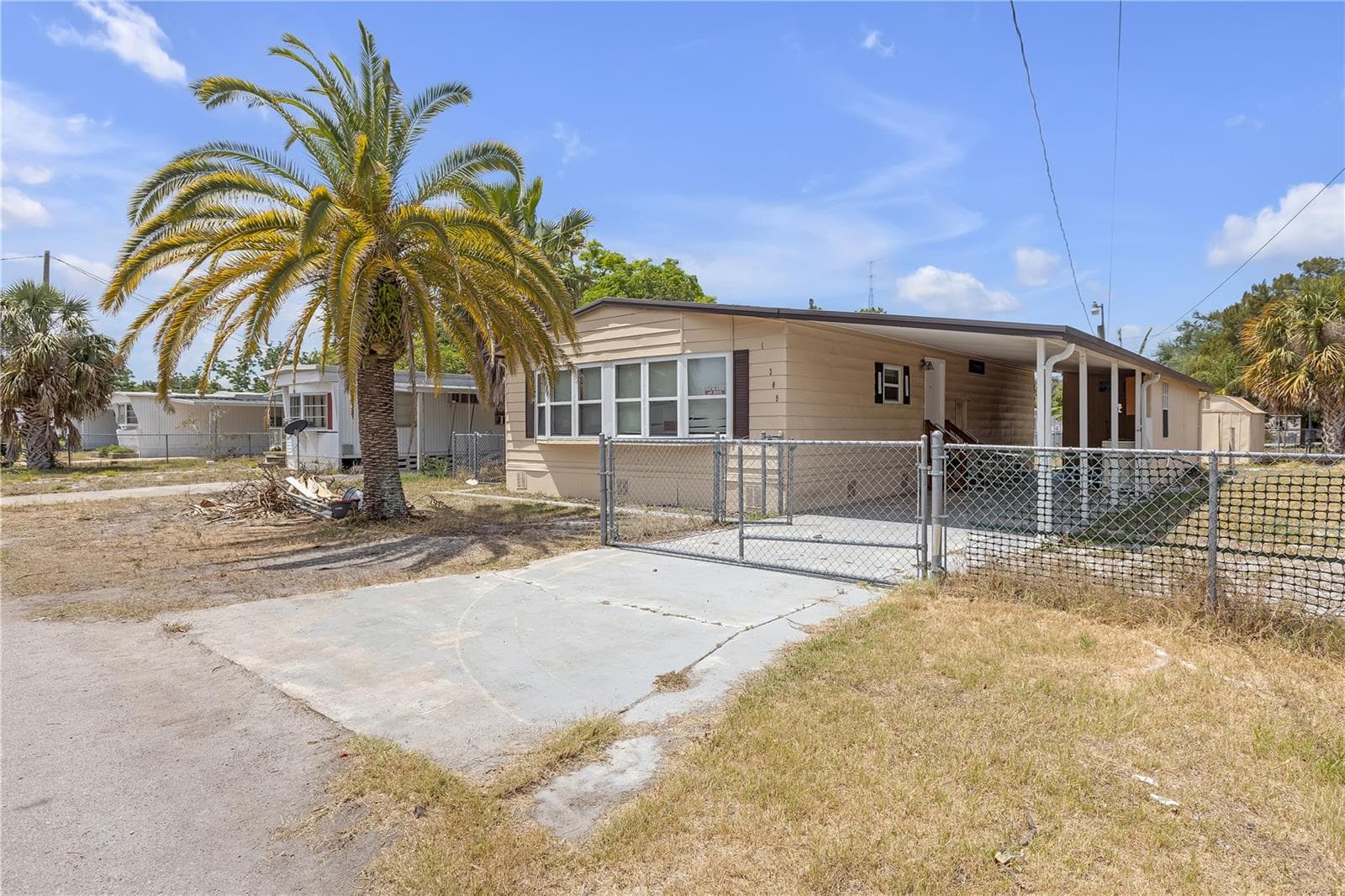 11309 Leisure Ln