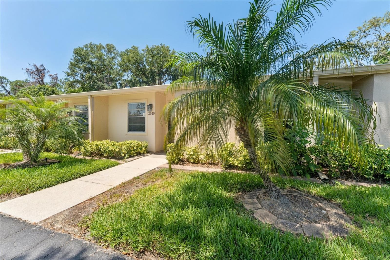 2640 Woodgate Ln #F6 photo 4