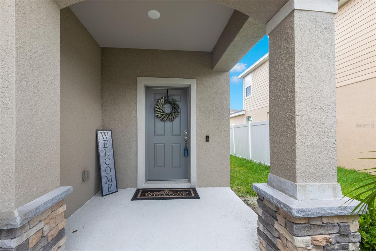 5068 Little Stream Ln photo 3