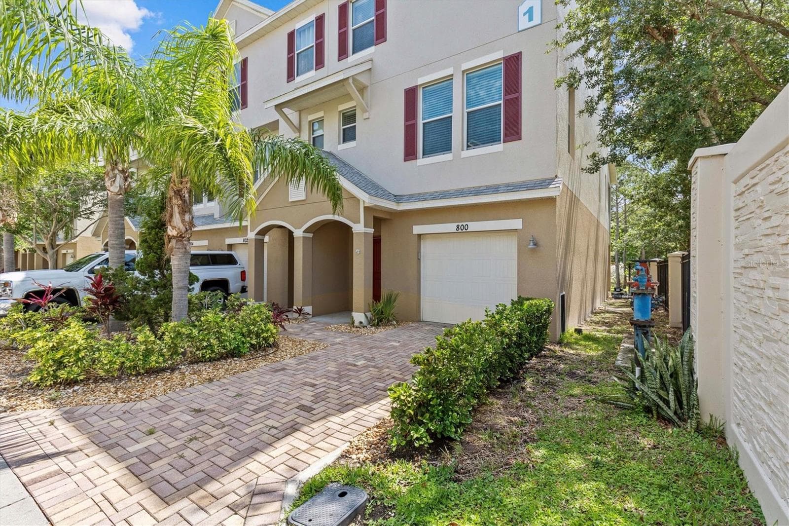 800 Callista Cay Loop