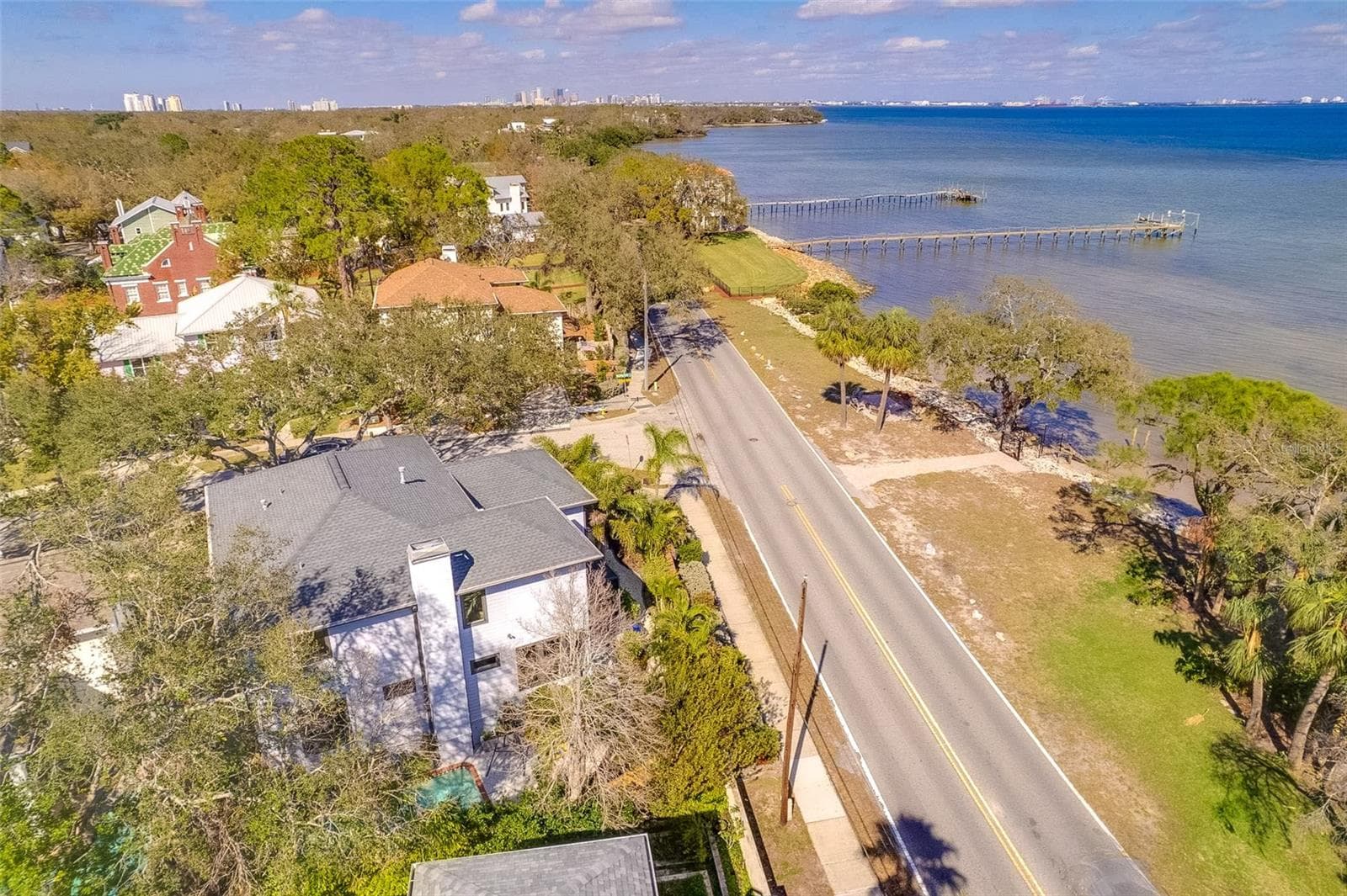 2802 Northpointe Ln photo 5