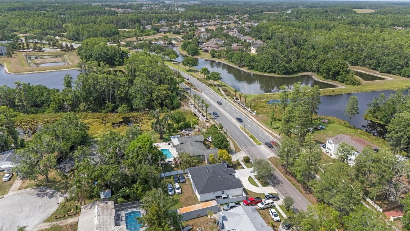 19212 Sunlake Blvd photo 5