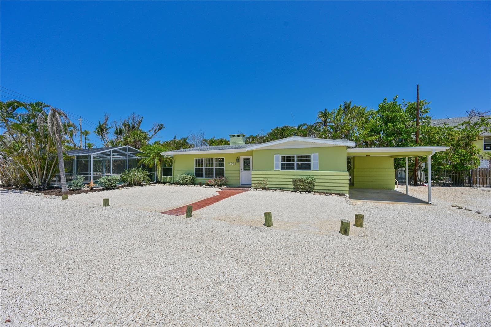 5924 Gulf Of Mexico Dr photo 4