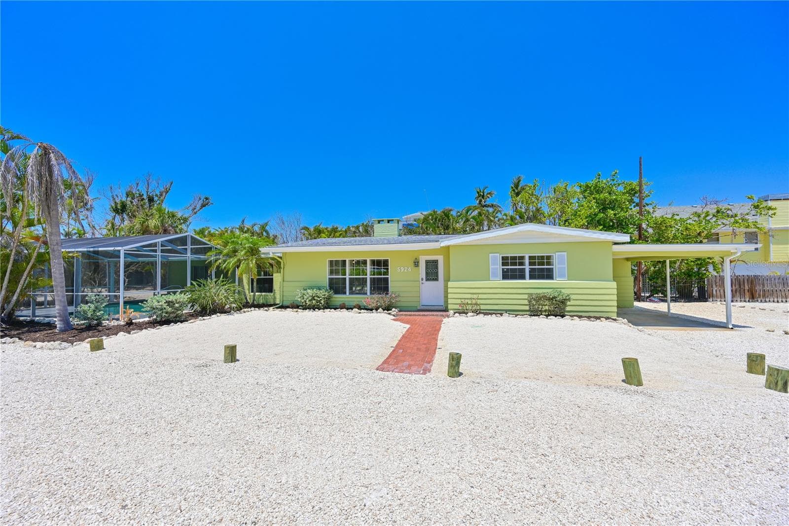 5924 Gulf Of Mexico Dr photo 5