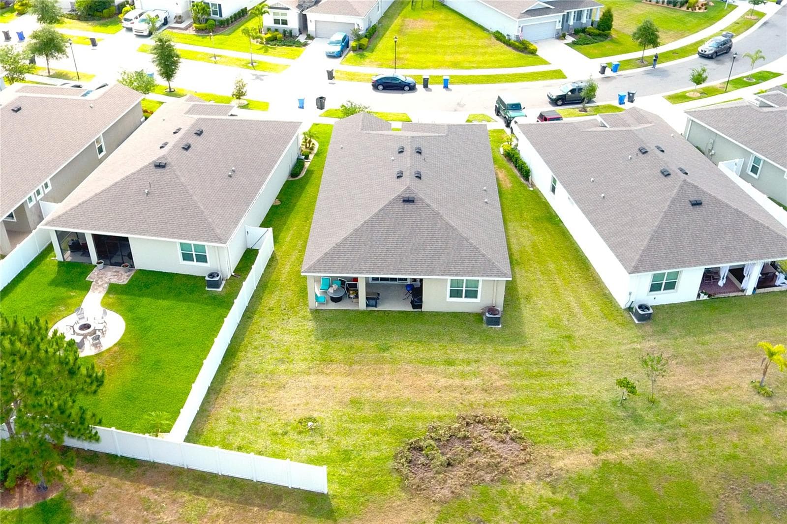 13327 Waterleaf Garden Cir photo 5