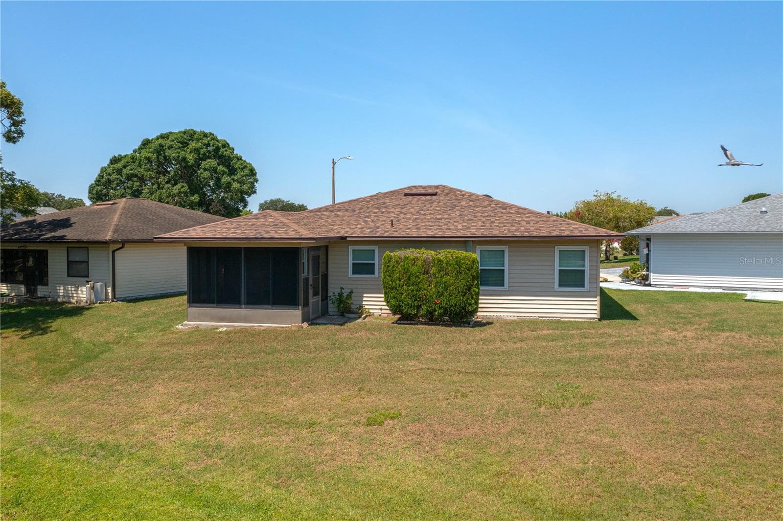 3245 Prairie Dunes Cir E photo 3