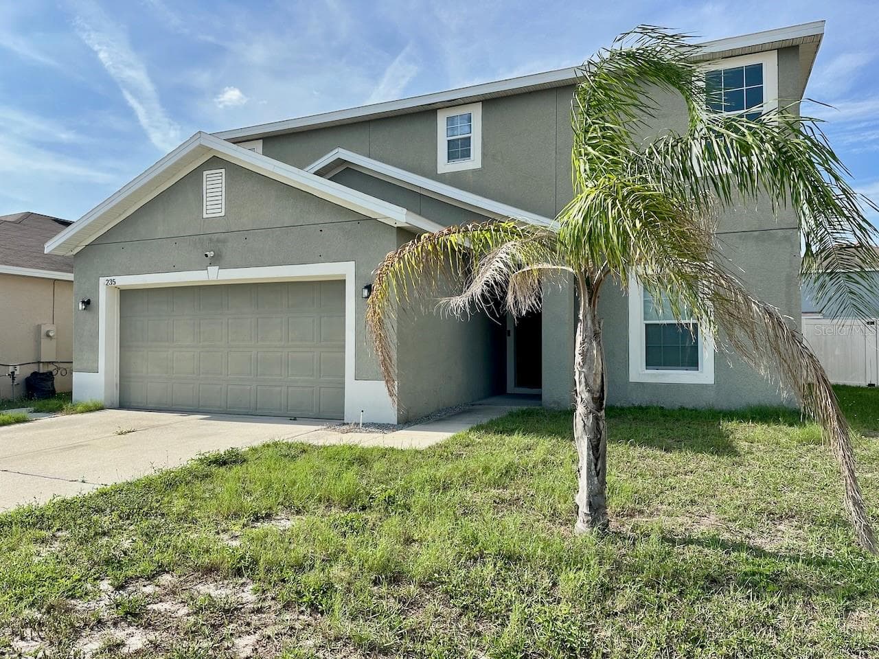 235 Hibiscus St photo 3