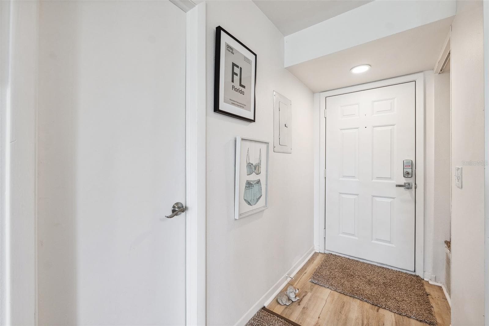 5712 Biscayne CT #103 photo 5