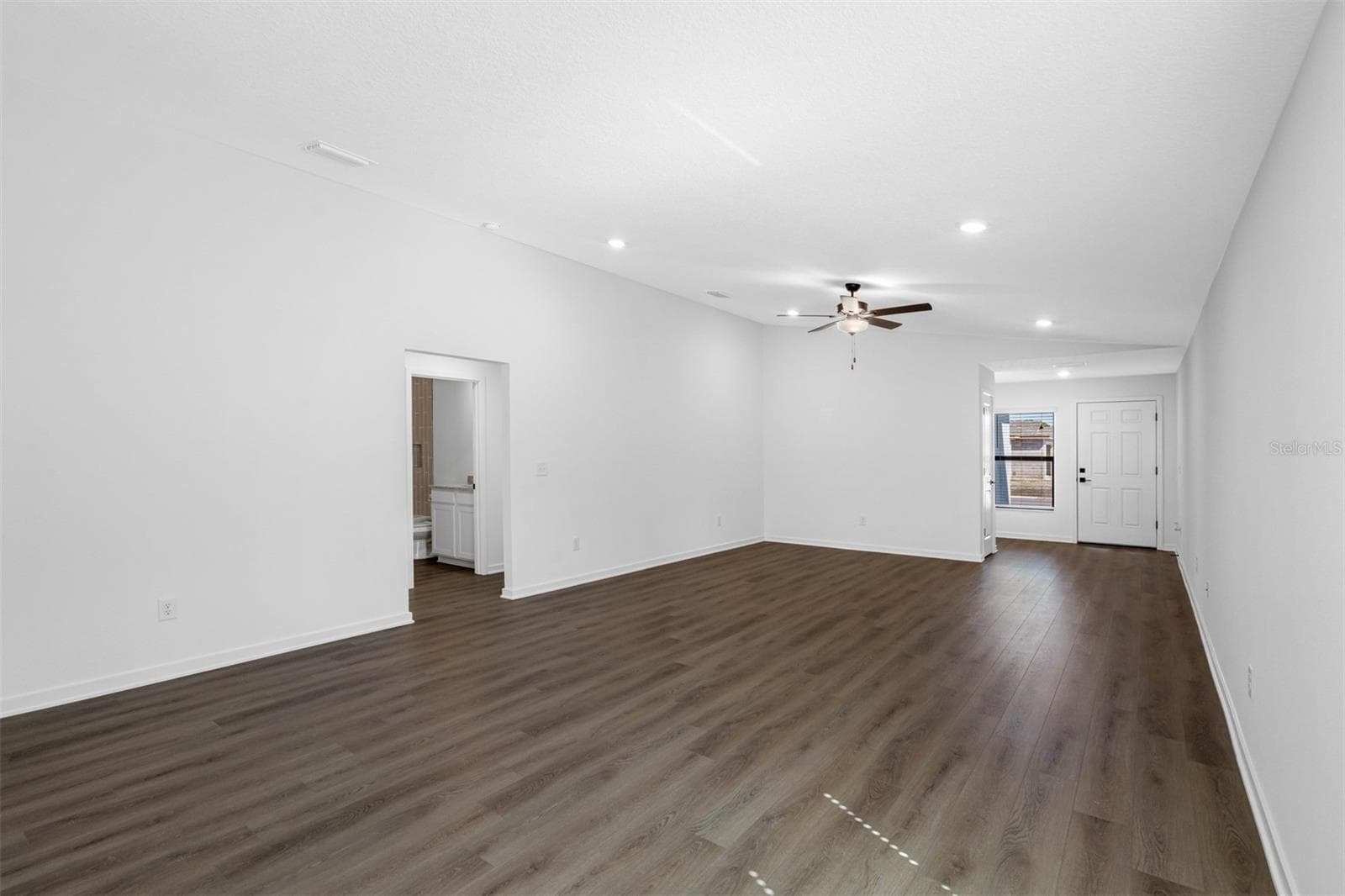 11199 Murraysville Dr photo 4
