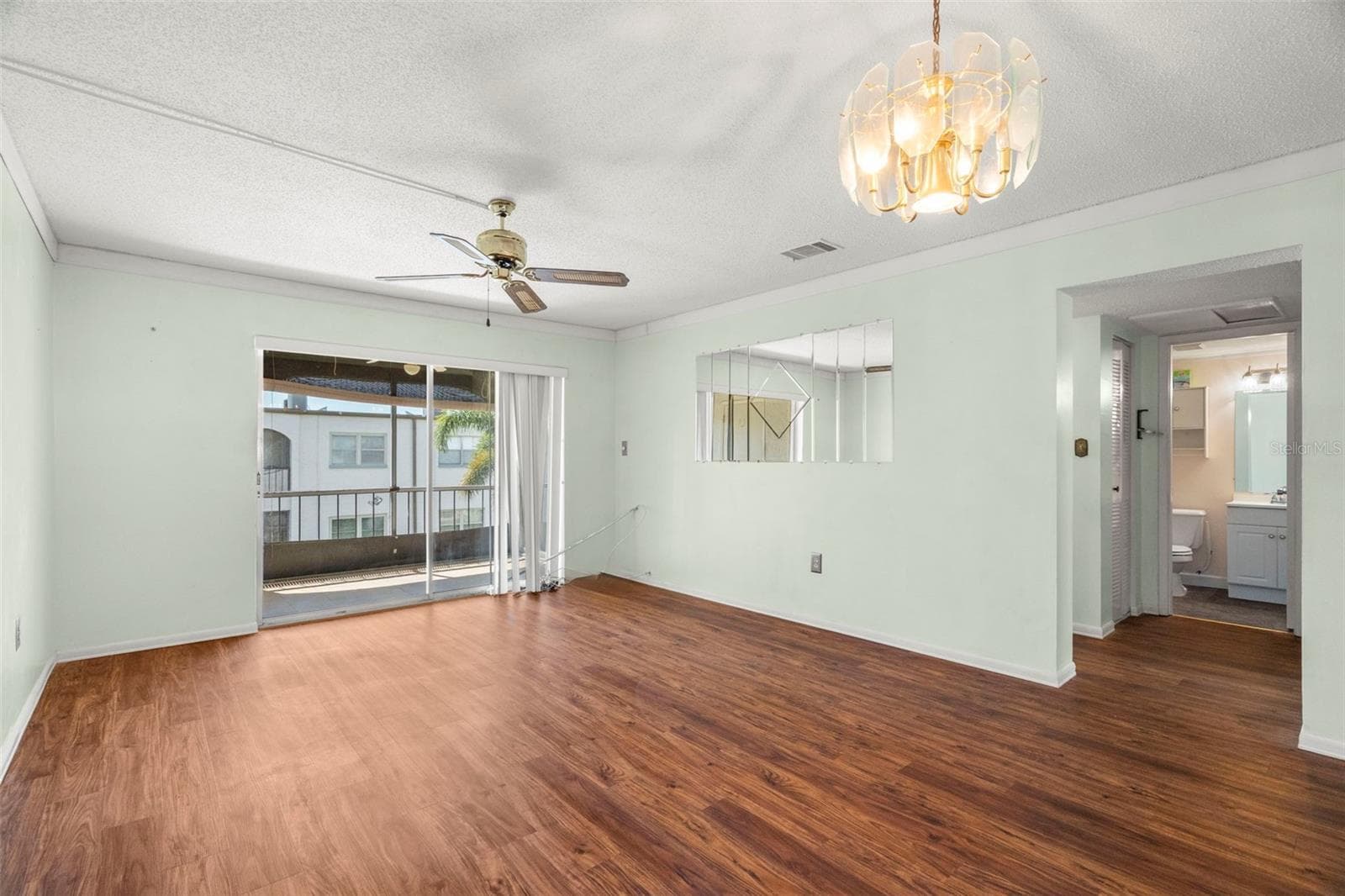 7701 Starkey Rd #504 photo 4