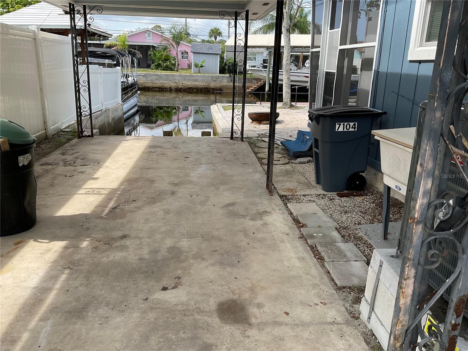 7104 Fair Ln photo 3