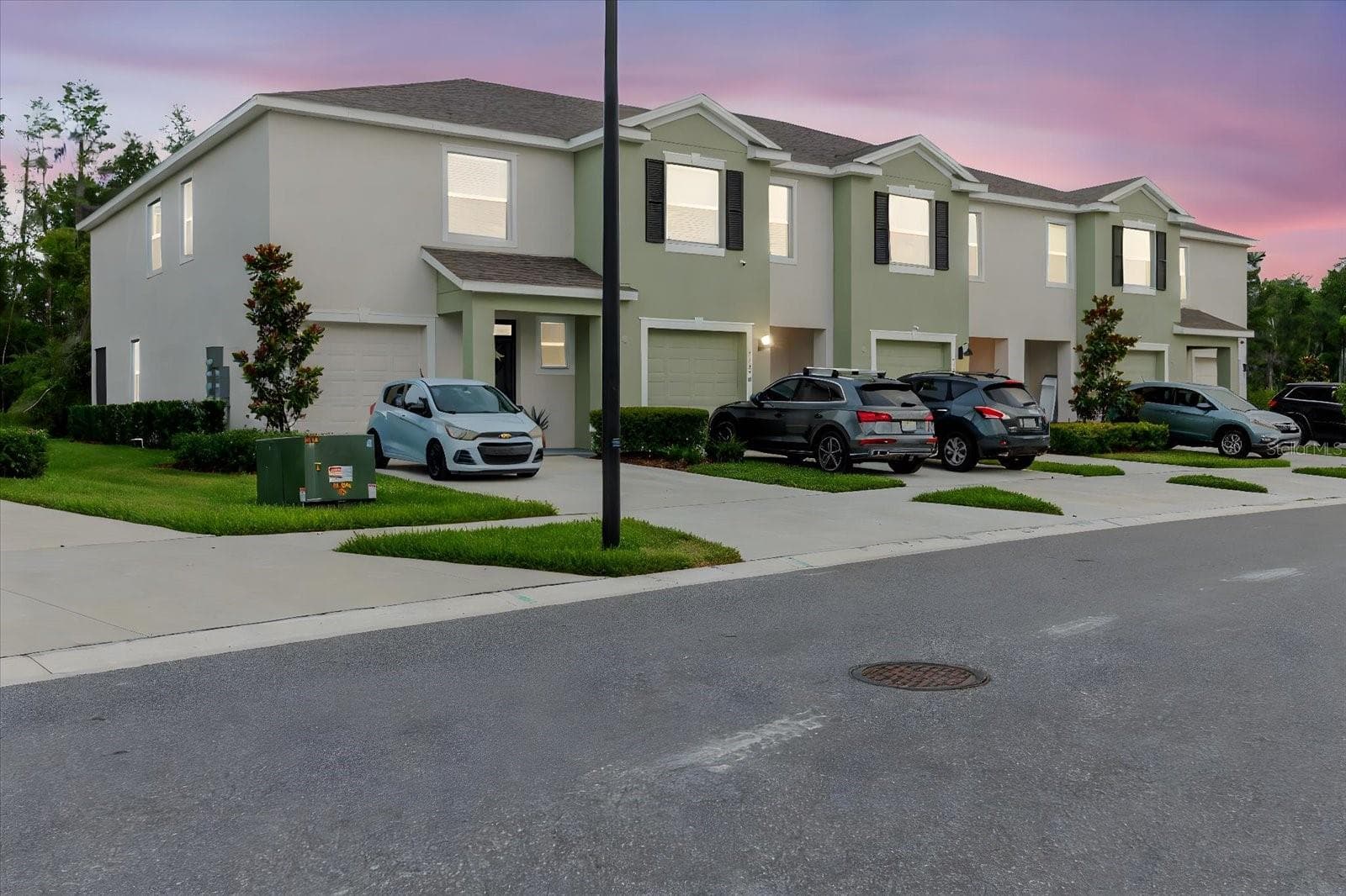 11054 Crescent Deer Dr photo 3