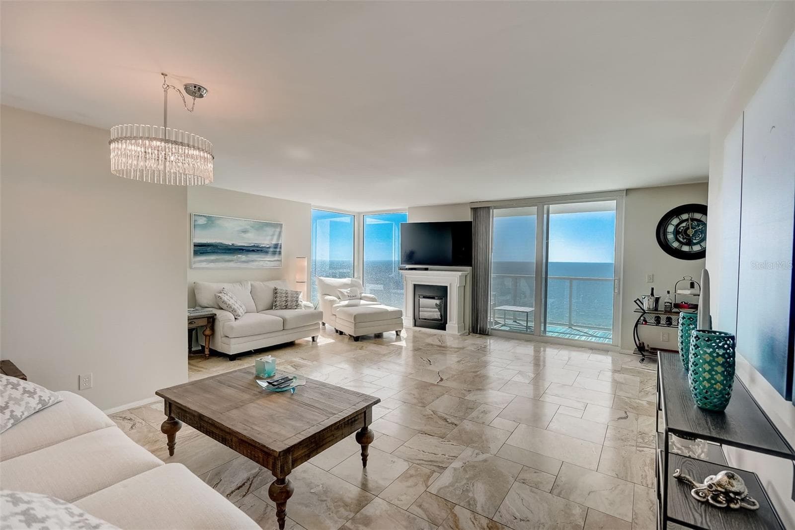 2425 Gulf Of Mexico Dr #14B photo 5