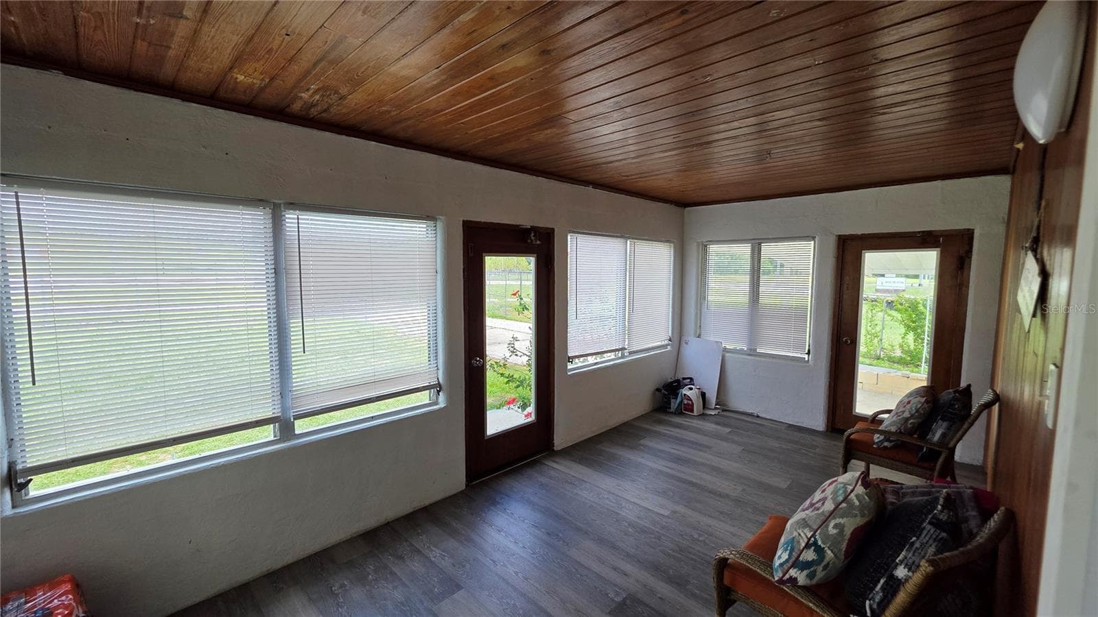 13330 Fort King Rd photo 3