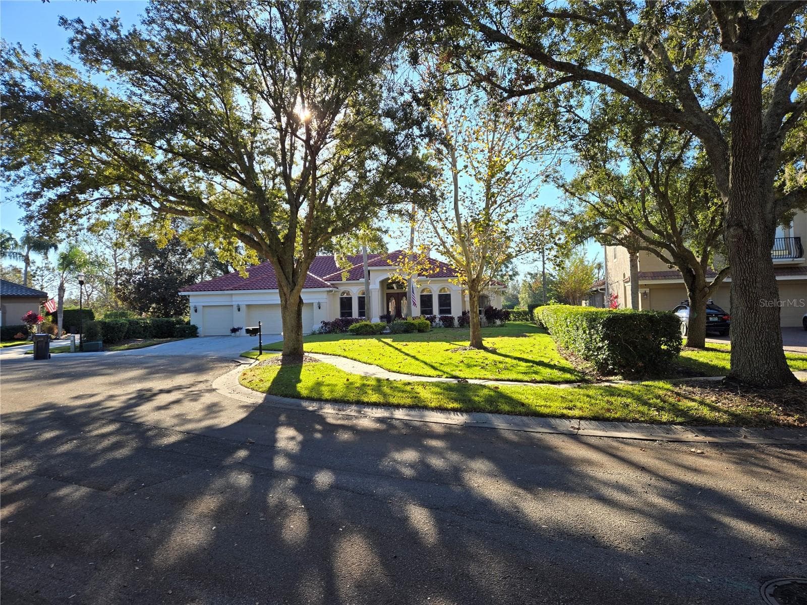 9127 Woodridge Run Dr photo 4