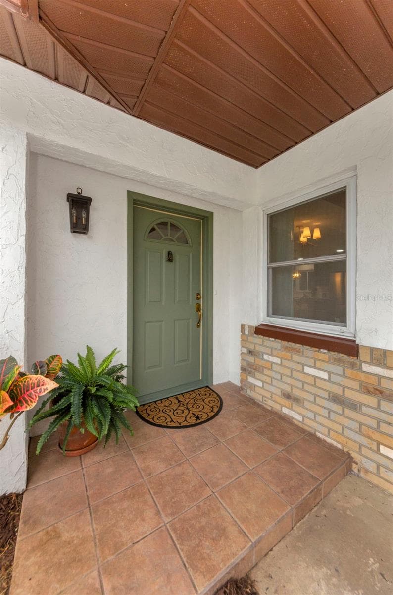 1558 Cottonwood Ter photo 4