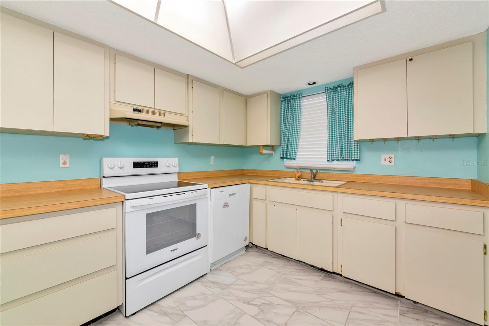 3072 Lake Bayshore Dr #O- 119 photo 5