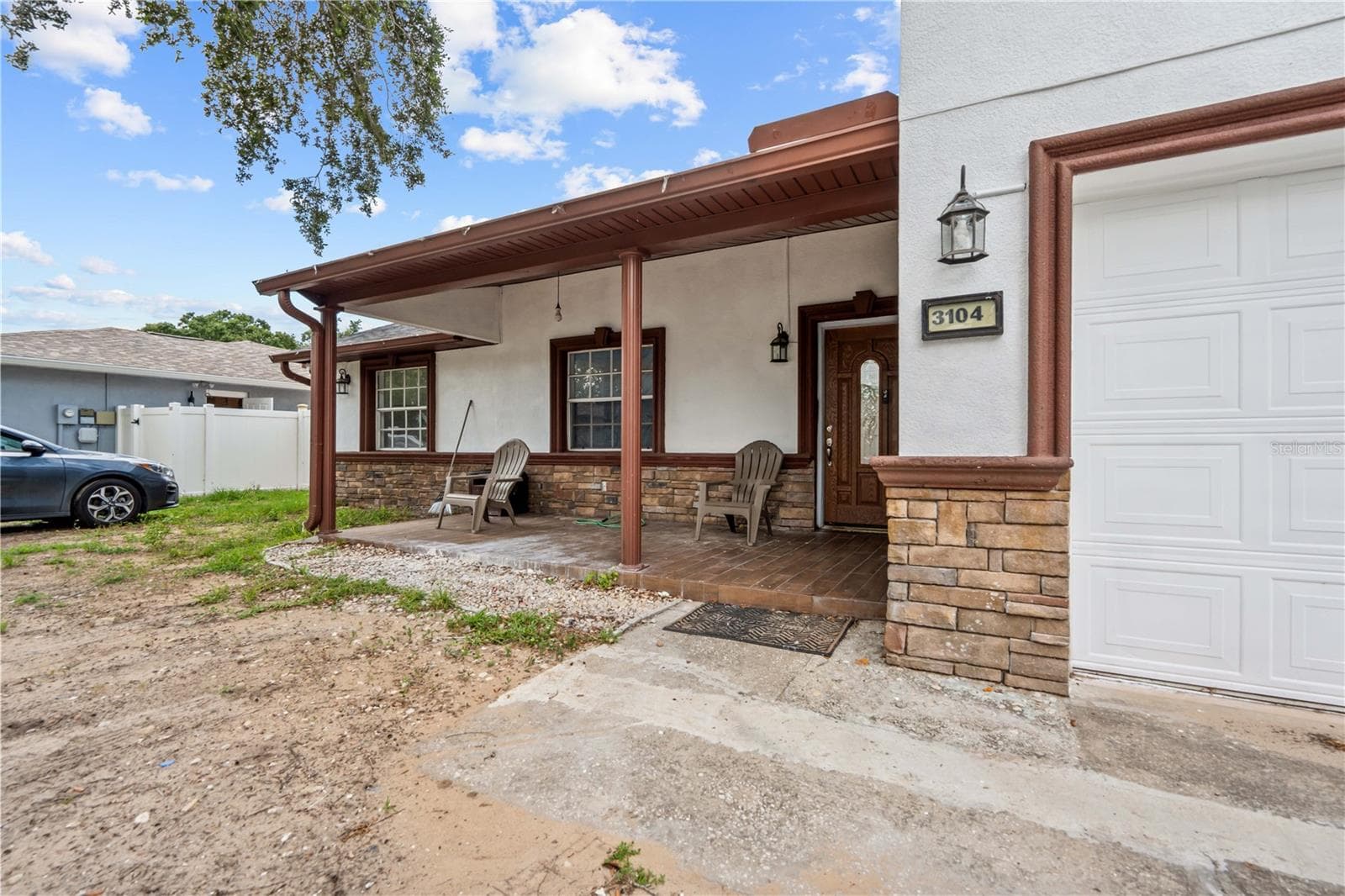 3104 Apricot St photo 3