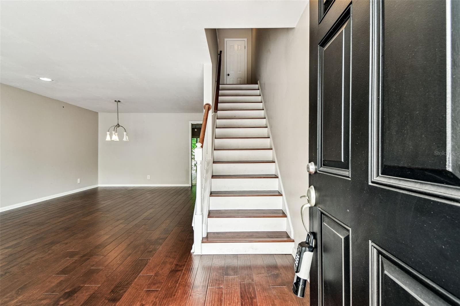 609 S Glen Ave #E photo 5
