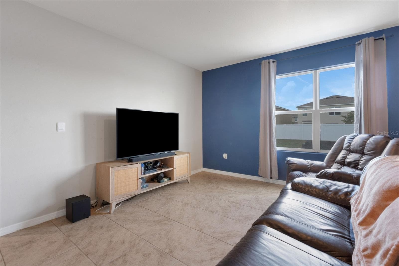 3685 Diving Dove Ln photo 5