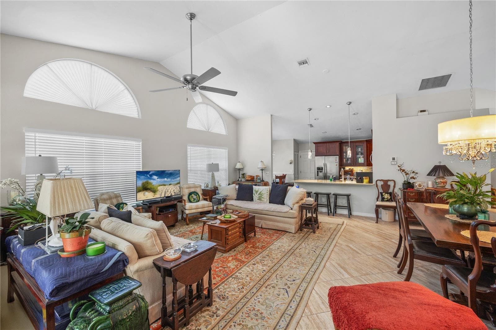 7716 Geneva Ln photo 5