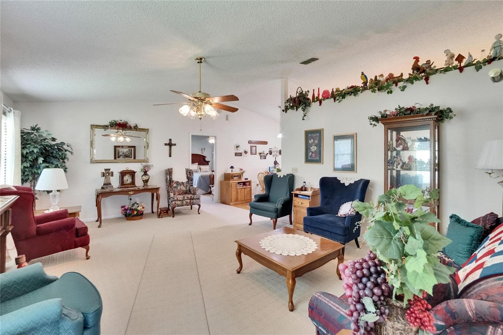 3154 Prairie Dunes Cir W photo 4