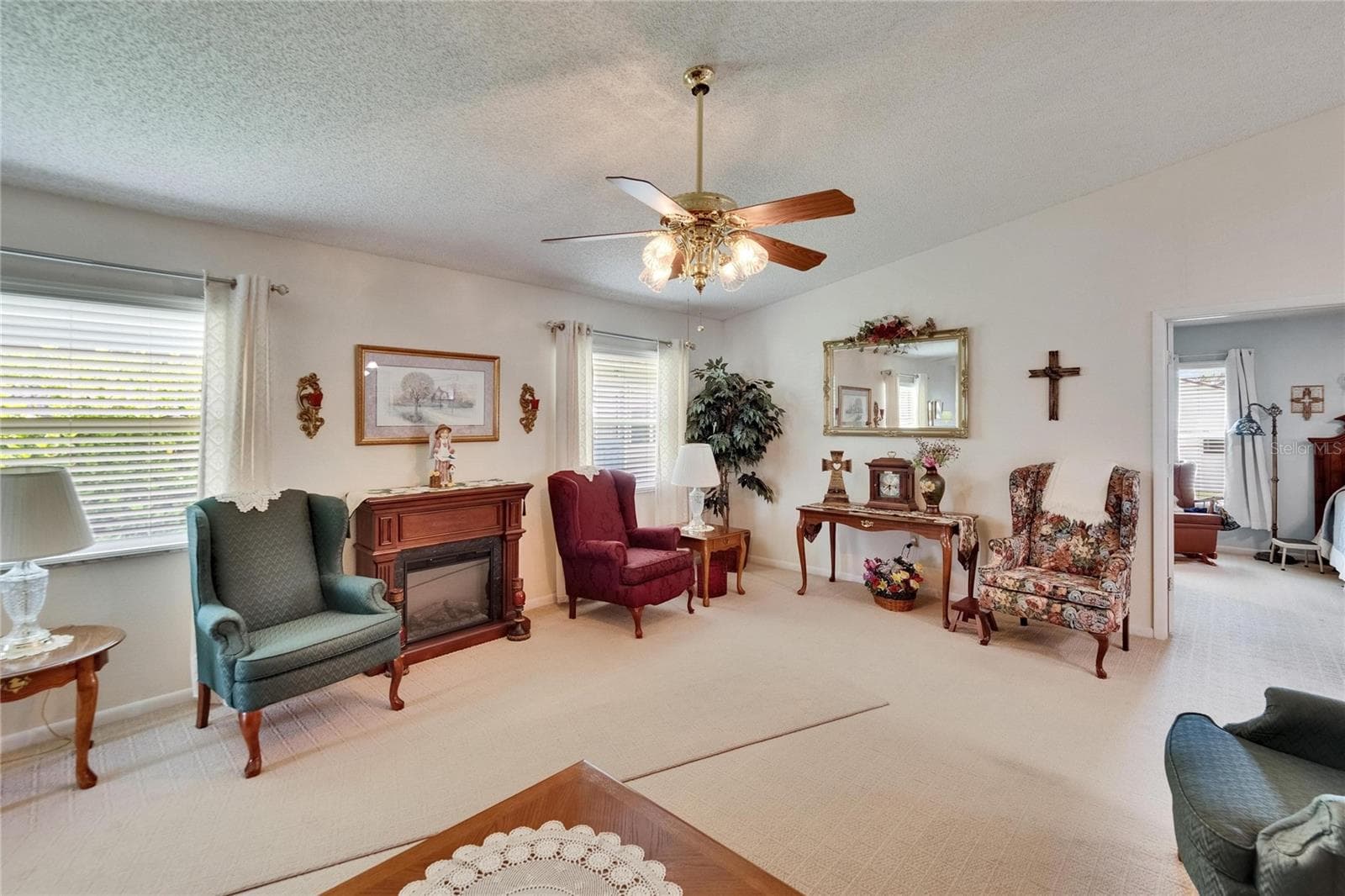 3154 Prairie Dunes Cir W photo 5