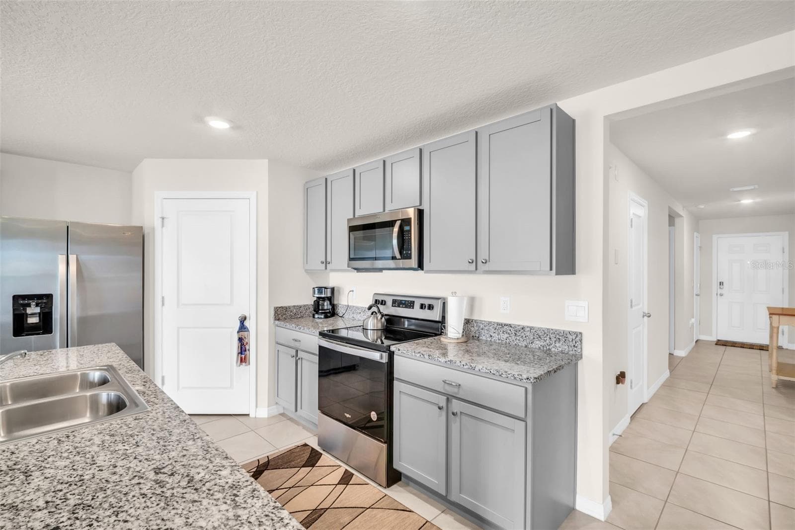 7774 Sail Clover Ln photo 3