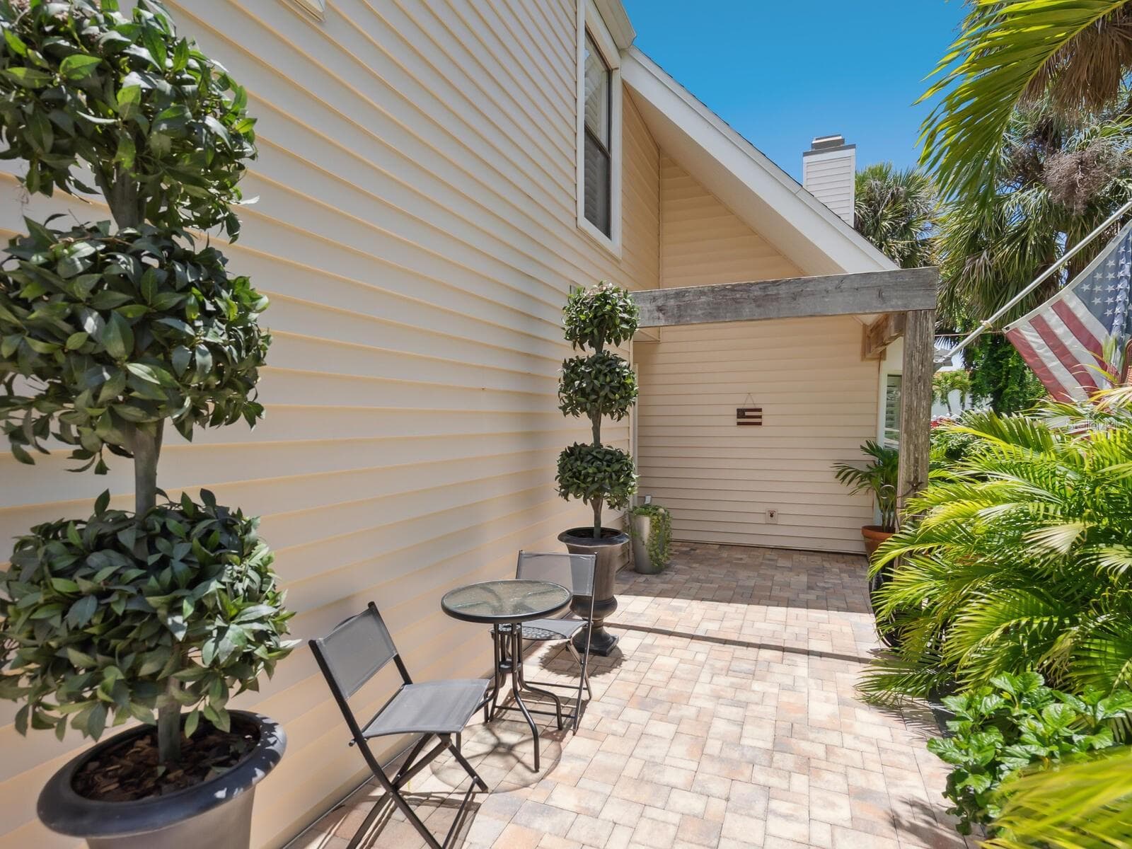3648 Beneva Oaks Blvd photo 5