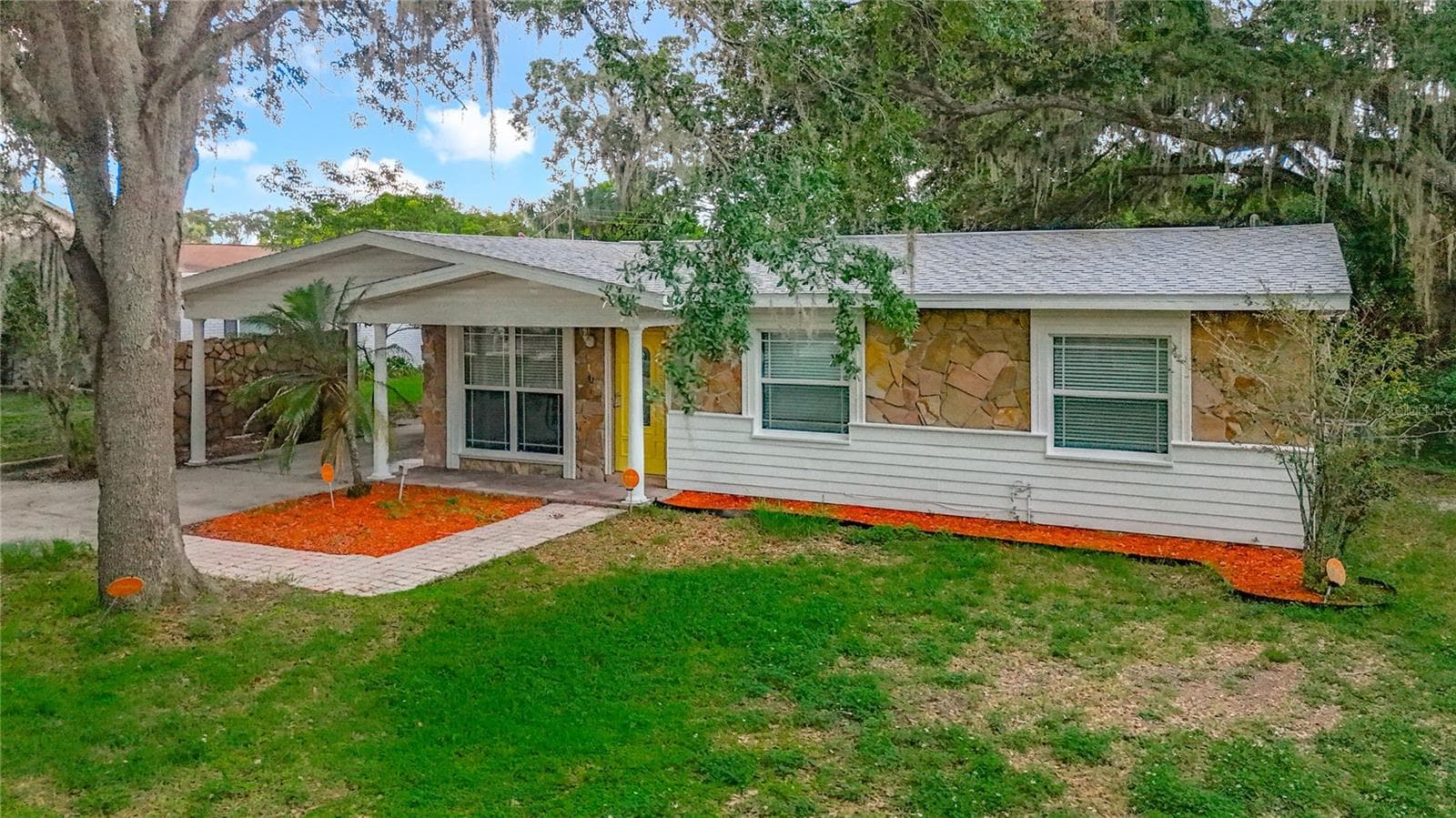 307 Fern Cliff Ave