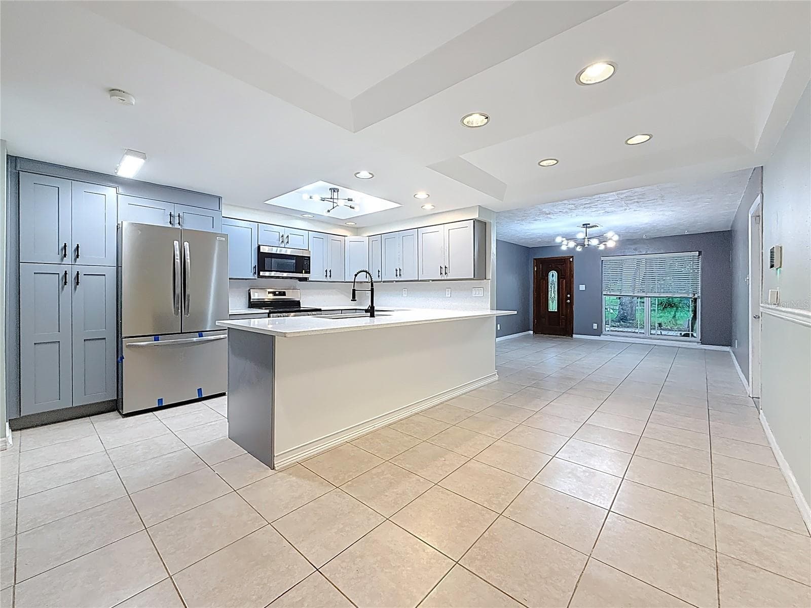 307 Fern Cliff Ave photo 5