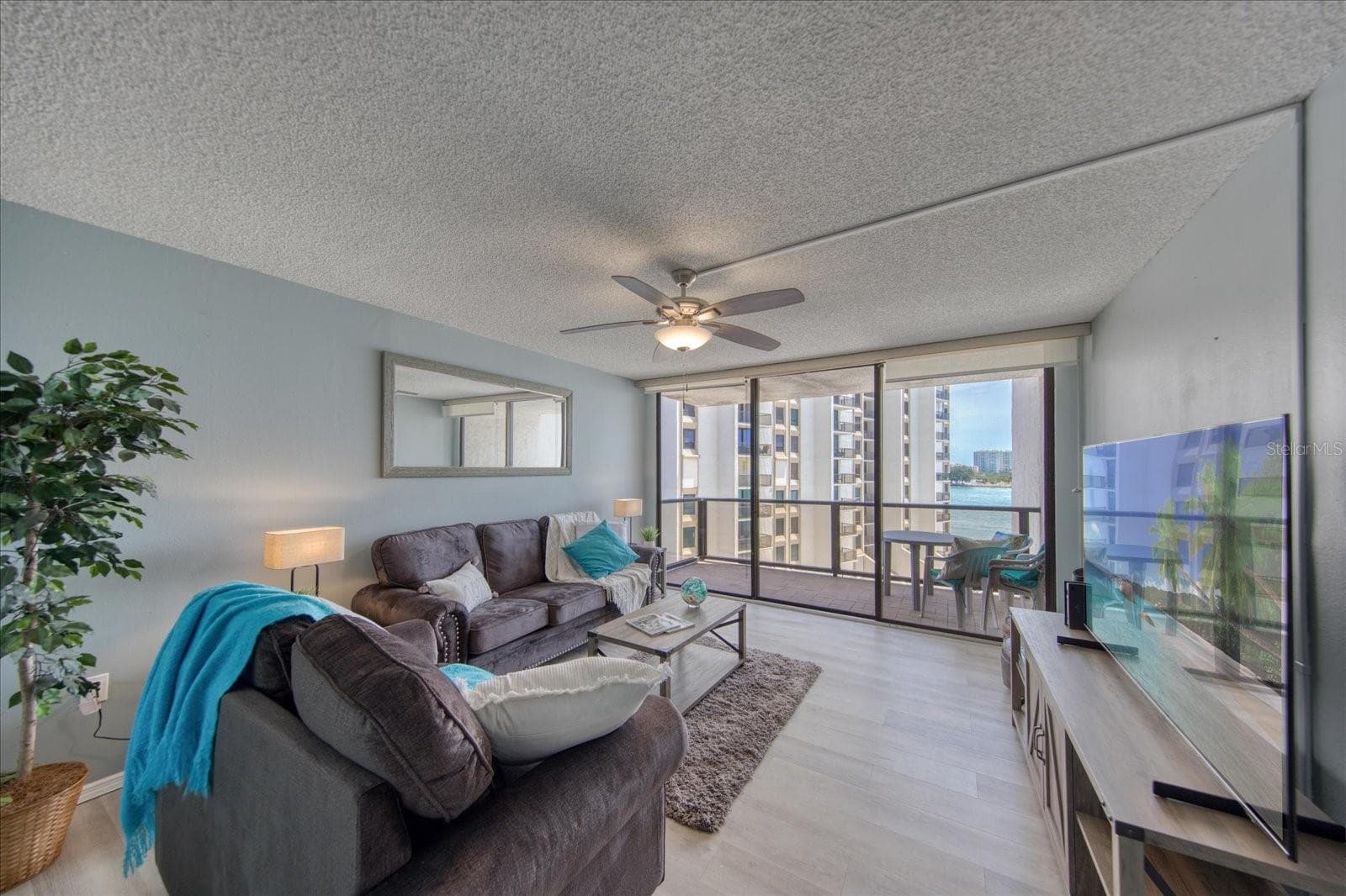 440 S Gulfview Blvd #701 photo 4