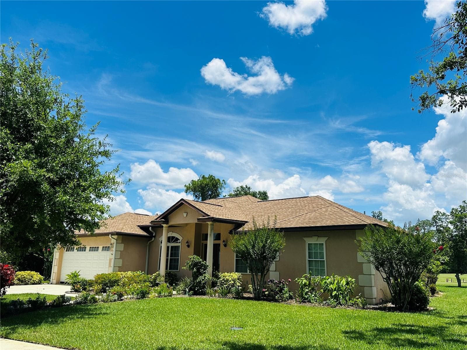 3192 Oaks Bnd photo 3