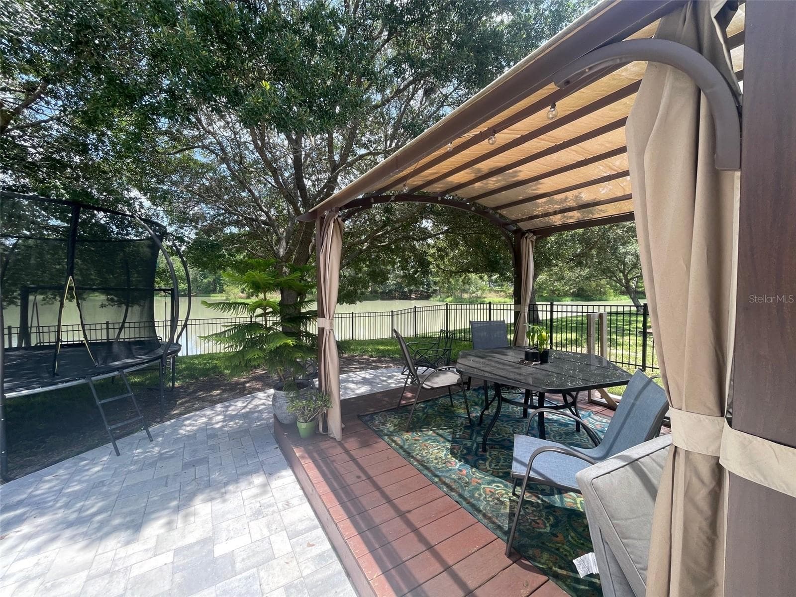 4522 Lisette Cir photo 4