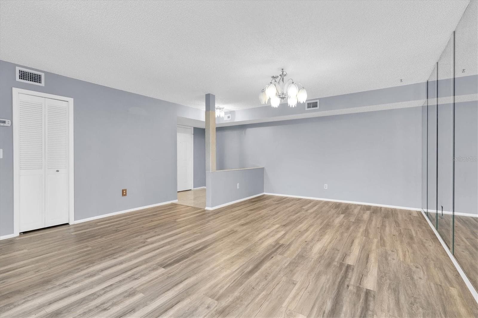 8198 Terrace Garden Dr #511 photo 3