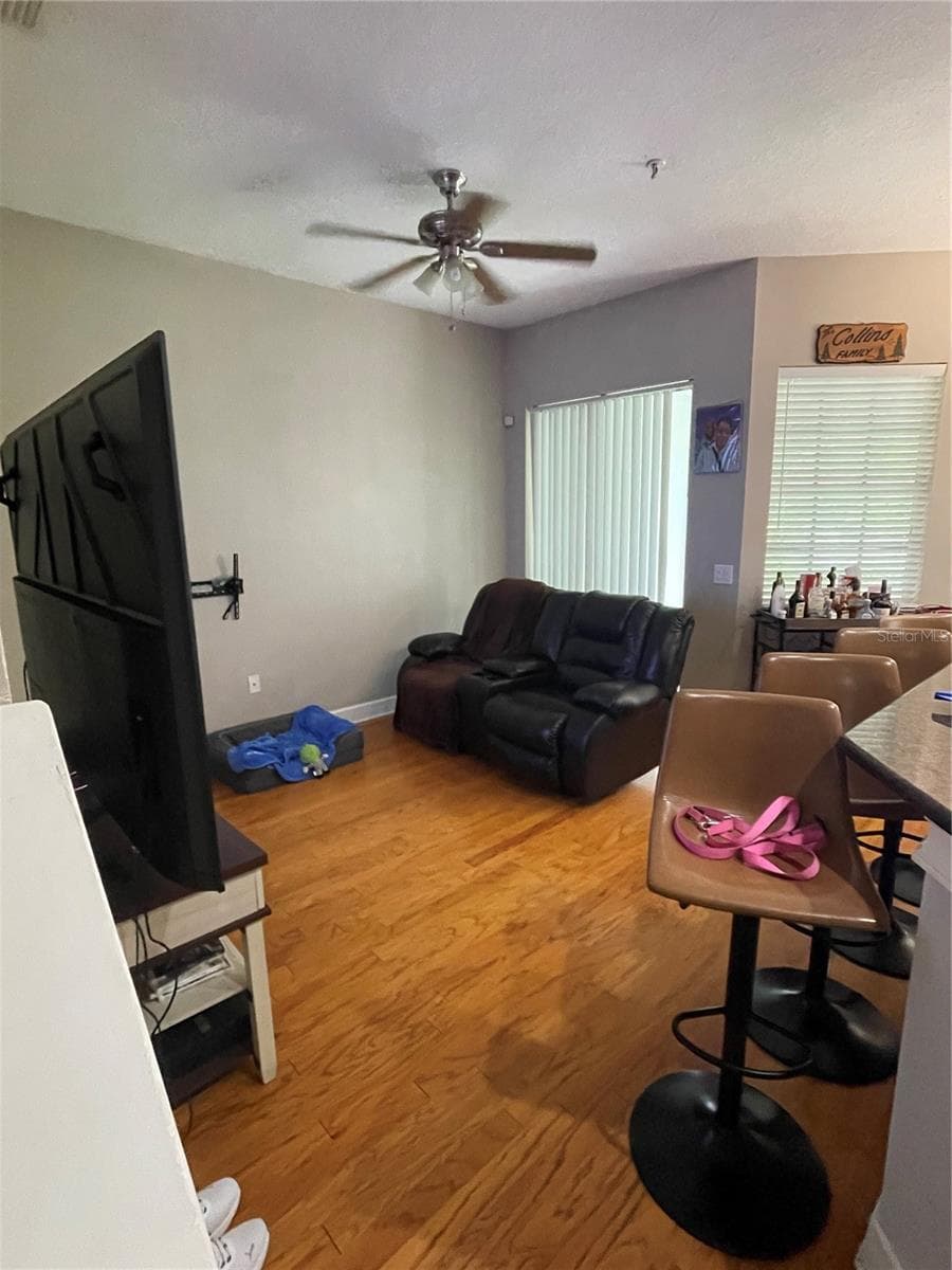 8405 Costa Bella Way photo 4
