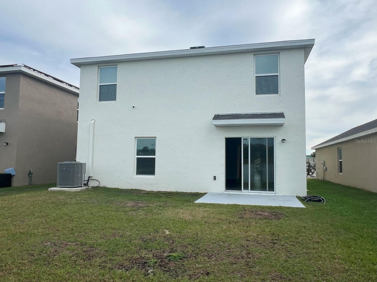 2824 Rock Sound St photo 5