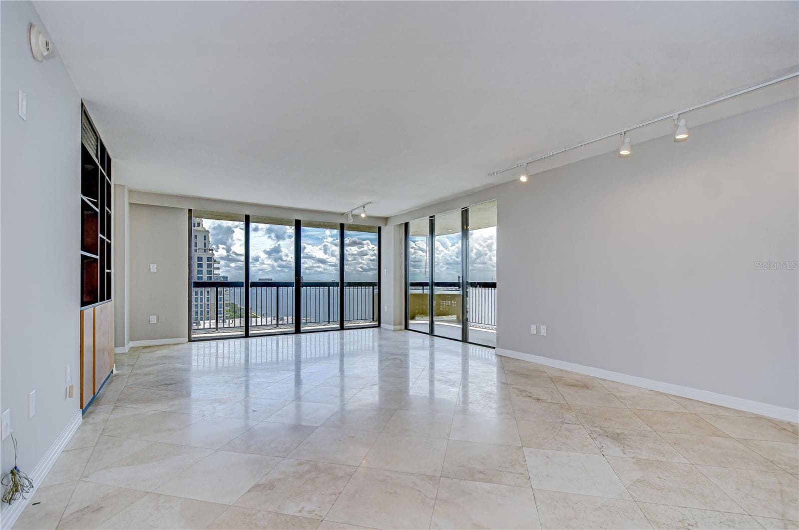 2413 Bayshore Blvd #1903 photo 4