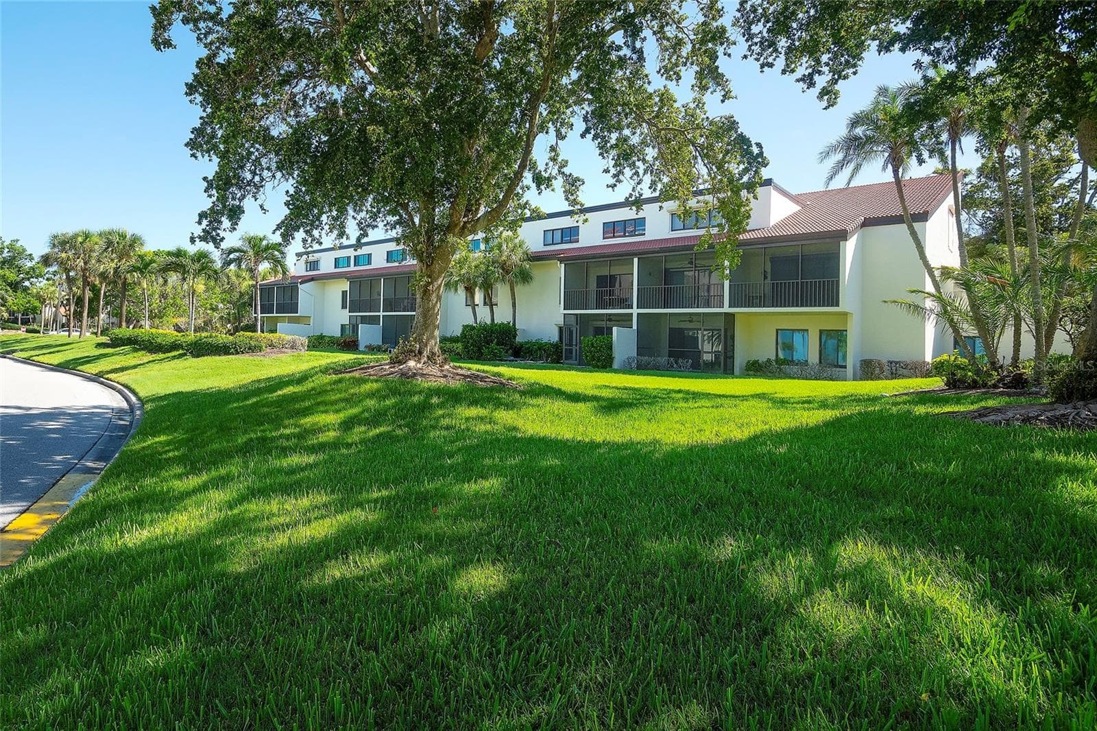 2039 Gulf Of Mexico Dr #G3-207 photo 3
