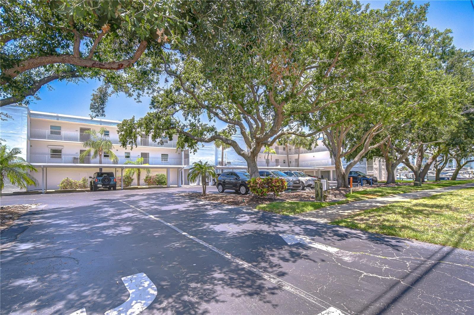 340 Pinellas Bayway S #304 photo 3