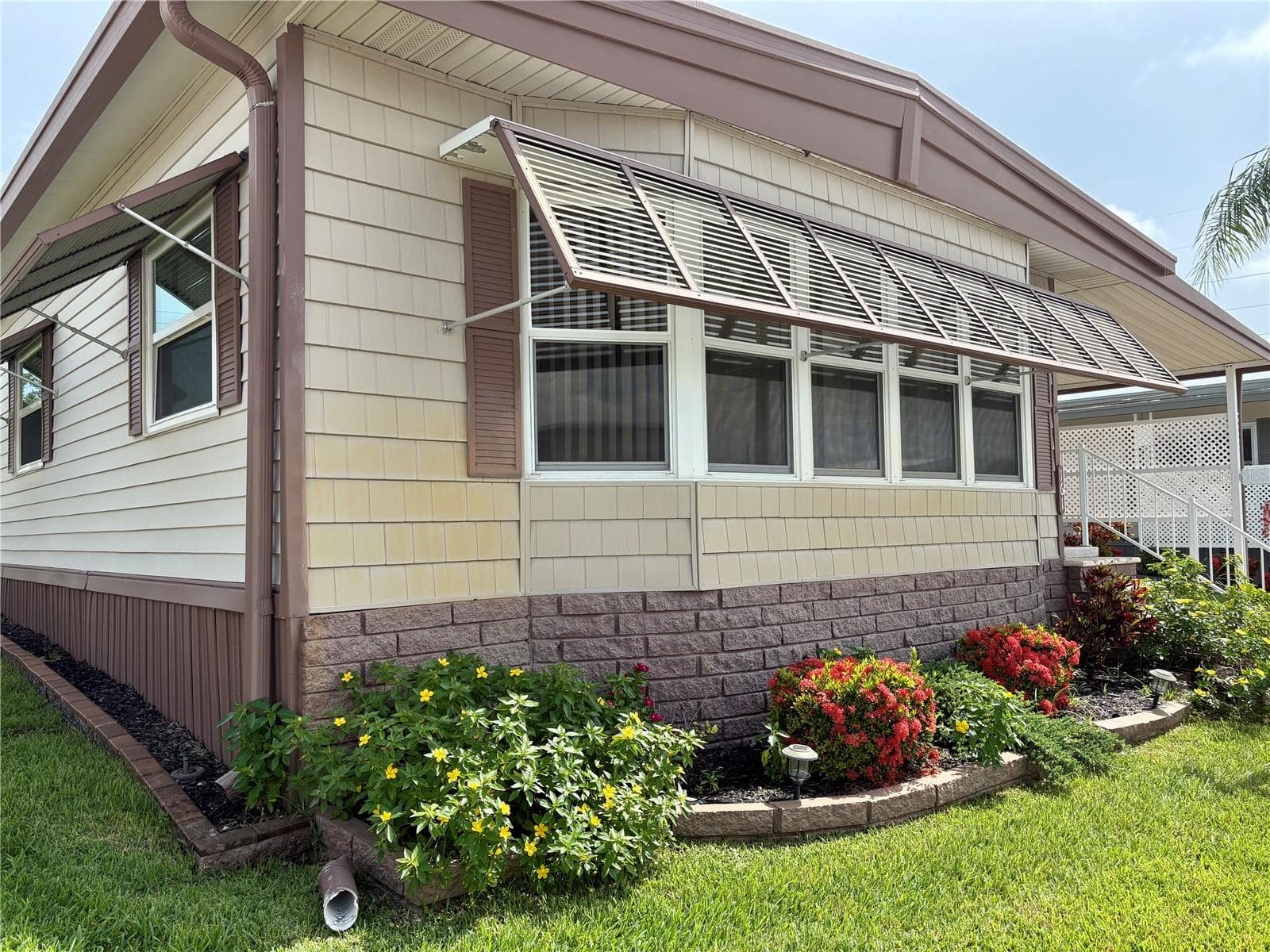 161 Hickory Gate Dr