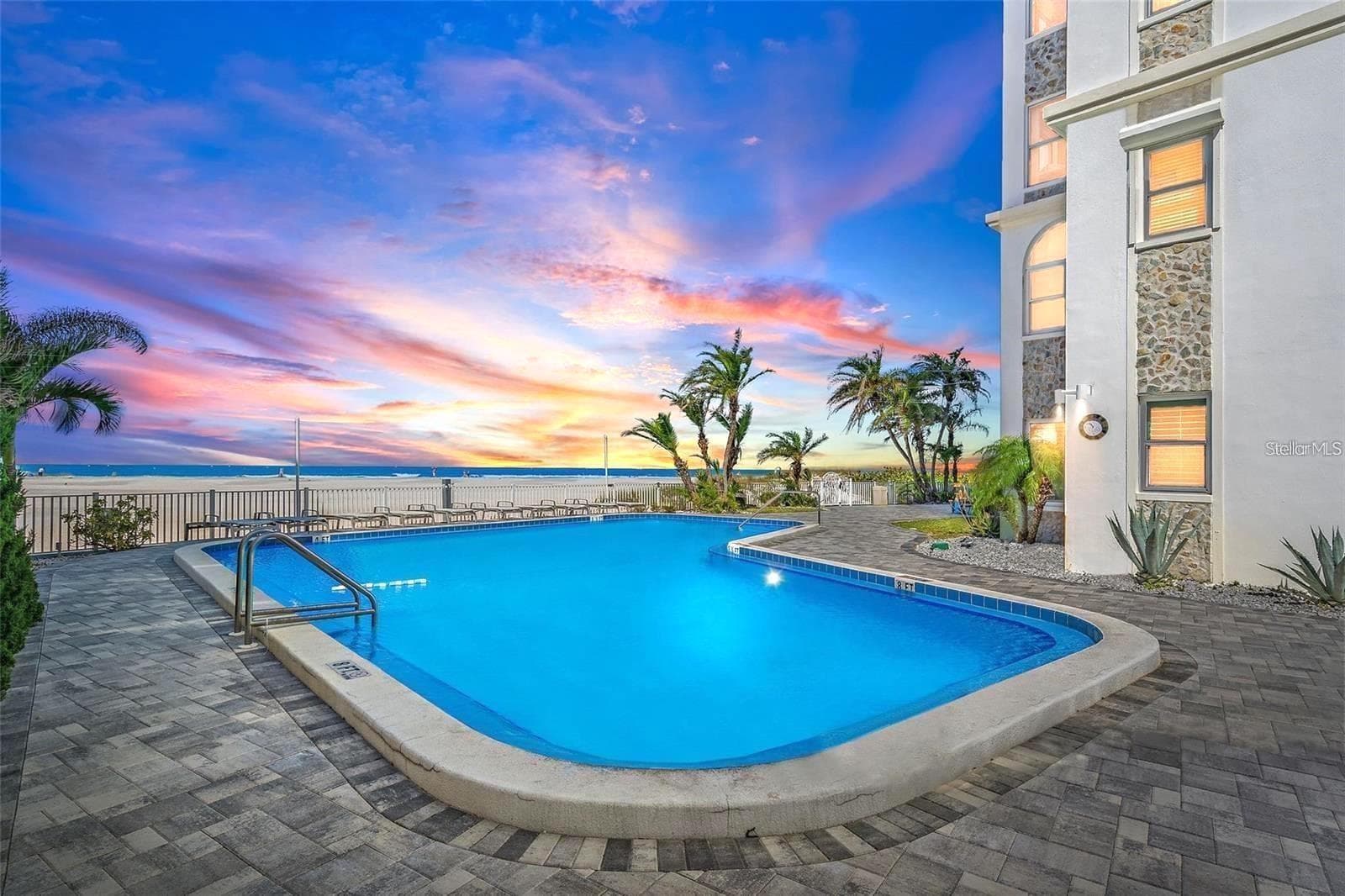4950 Gulf Blvd #903 photo 3