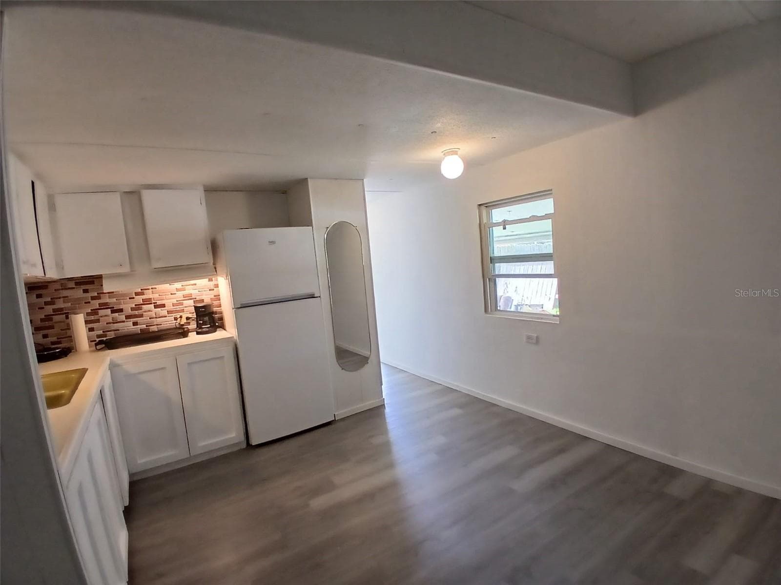 6604 Sandra Dr photo 4
