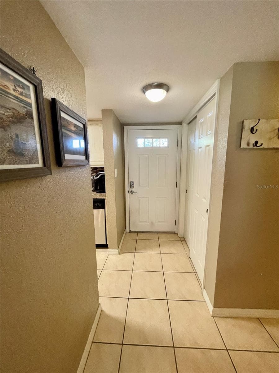 912 LA Costa Cir #Unit 3 photo 4