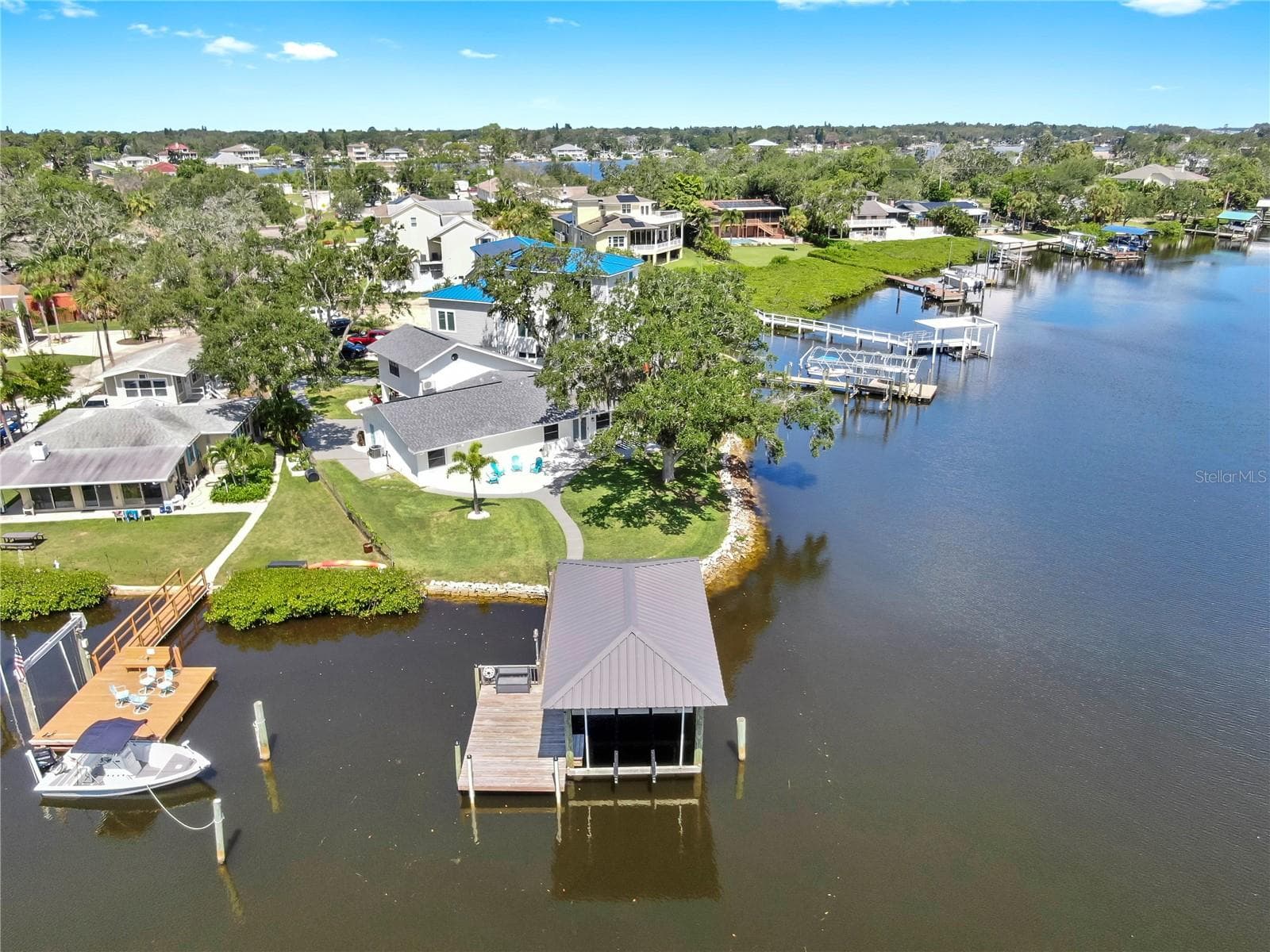 424 Doric CT photo 5