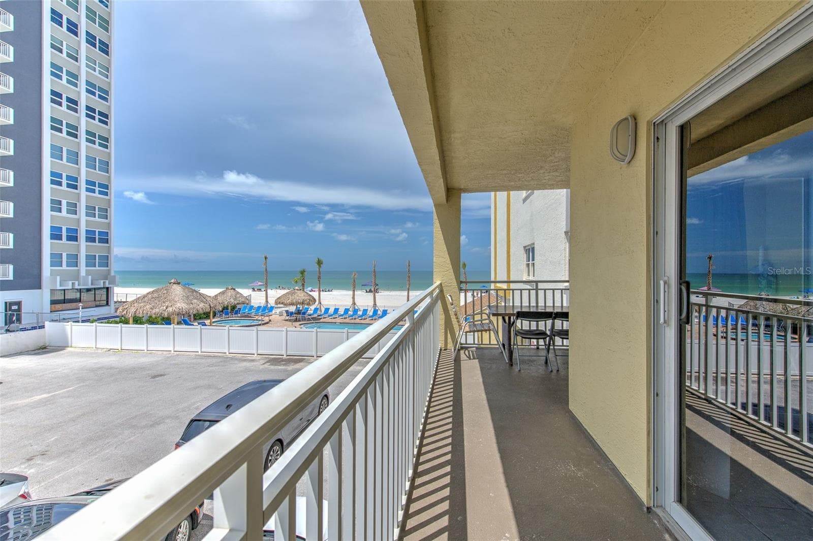 17450 Gulf Blvd #103 photo 3