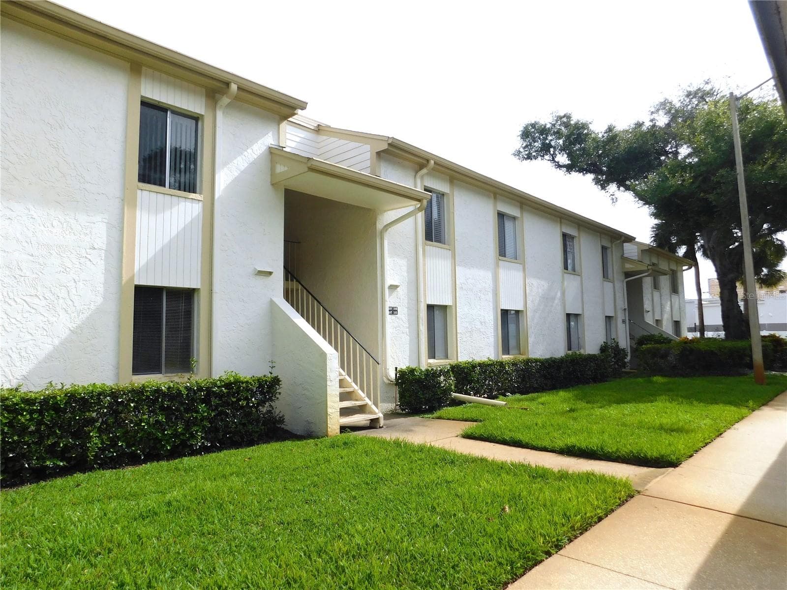 105 Palmetto CT photo 3