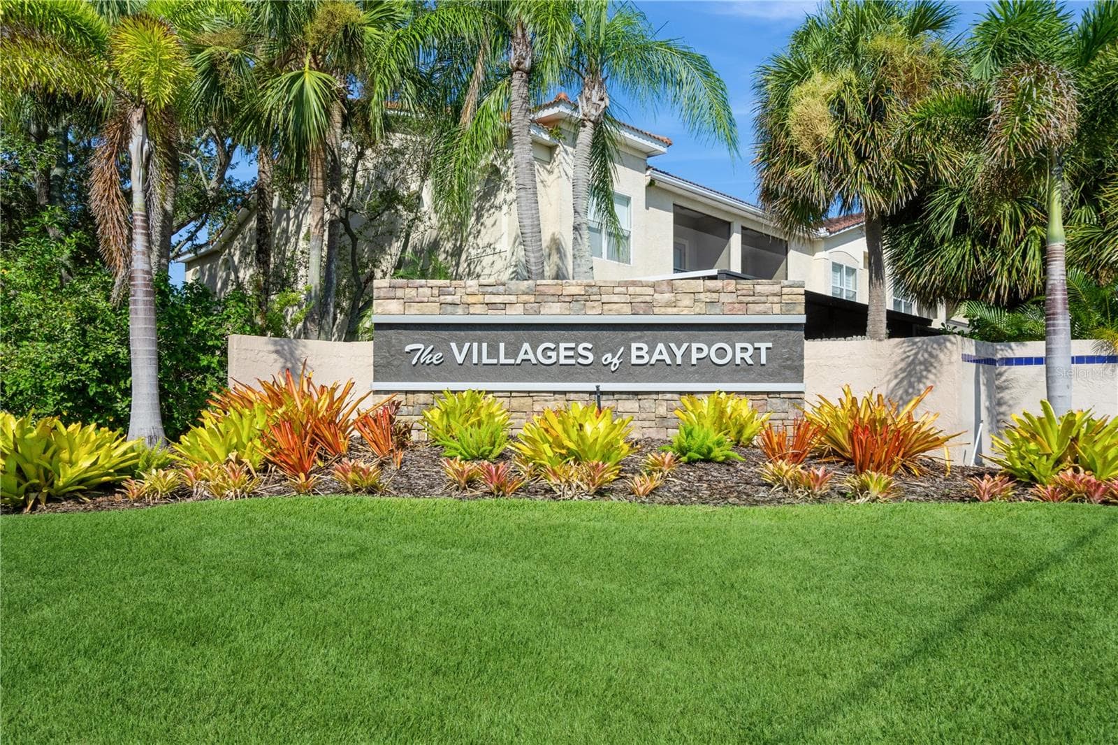 10422 LA Mirage CT photo 5