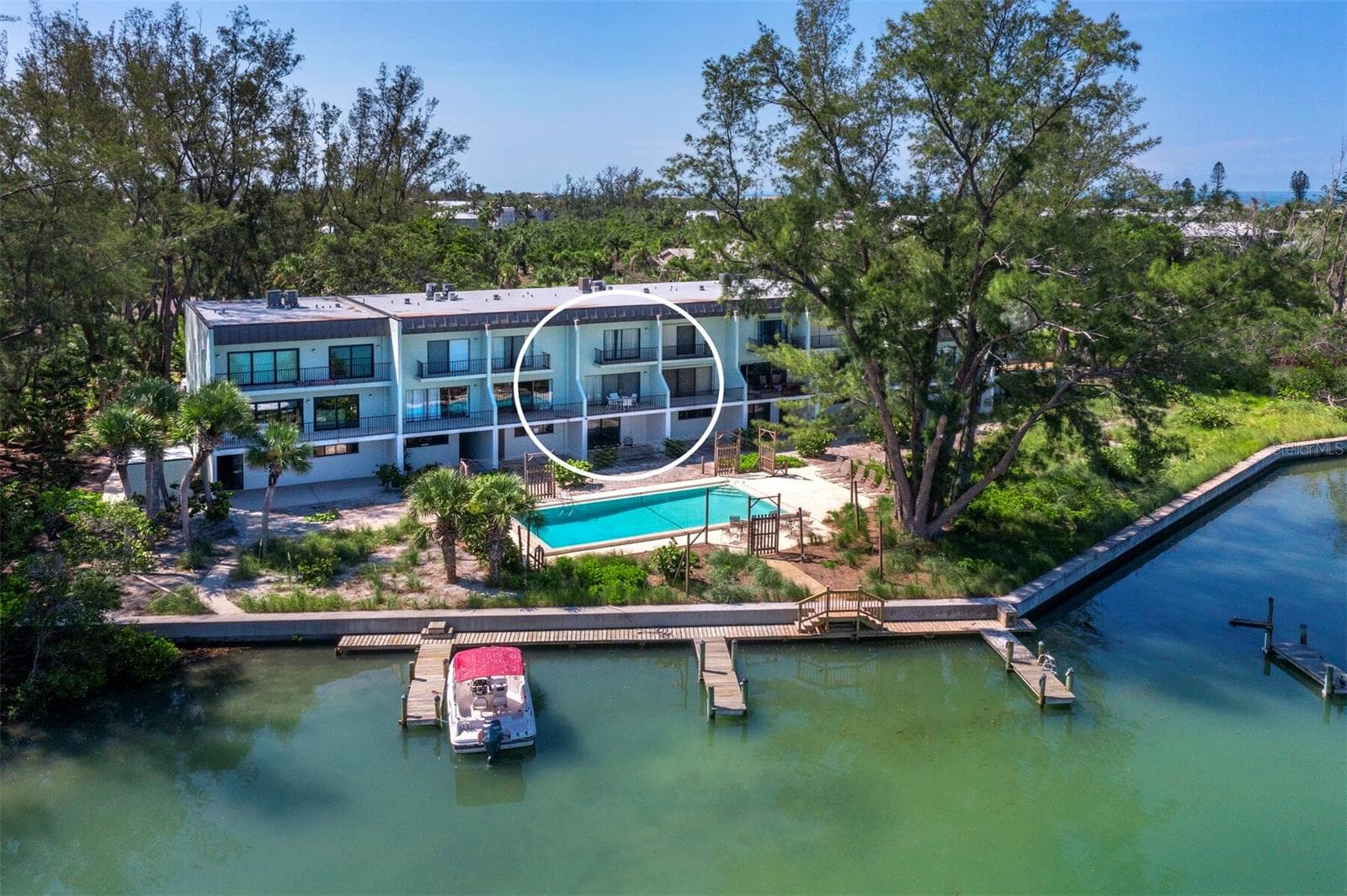 490 N Shore Rd #6 photo 3