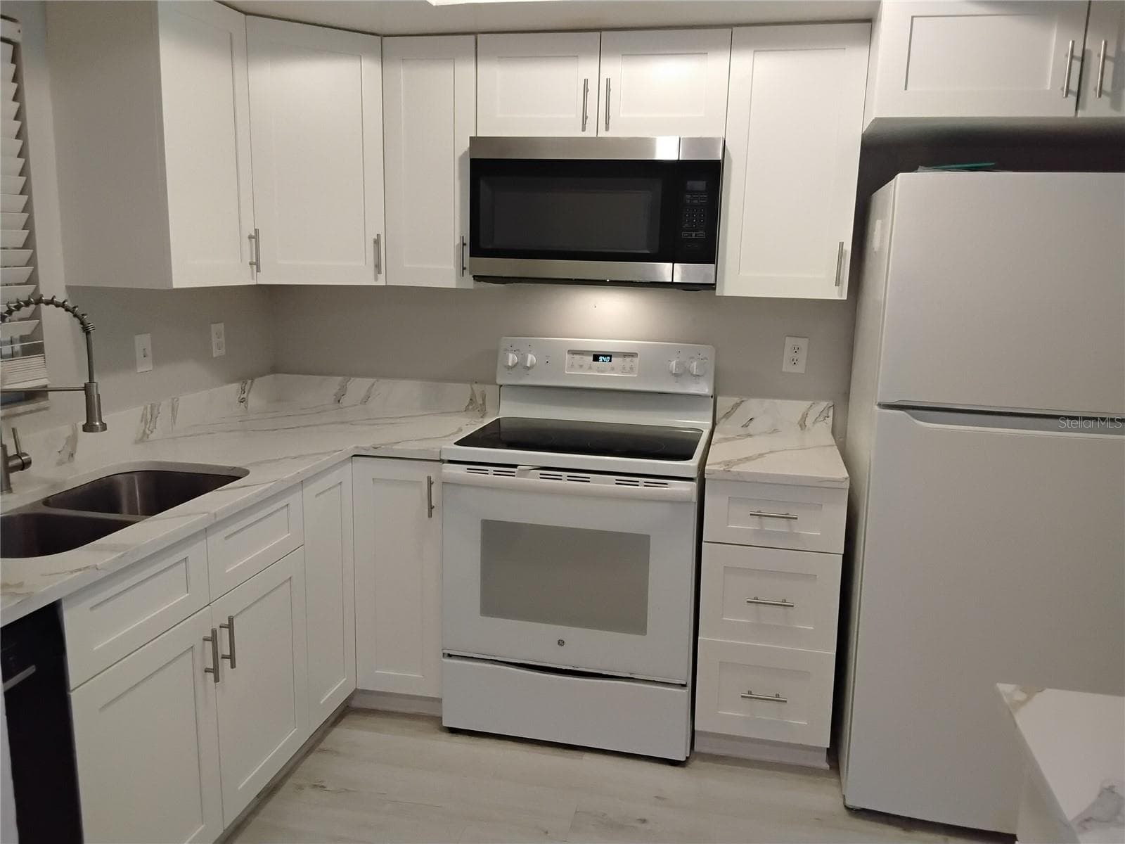 1100 E Bay Dr #82 photo 4